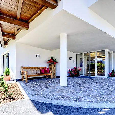 Tschuggmall Apartamento Fiss